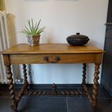 Table or desk Louis XIII
