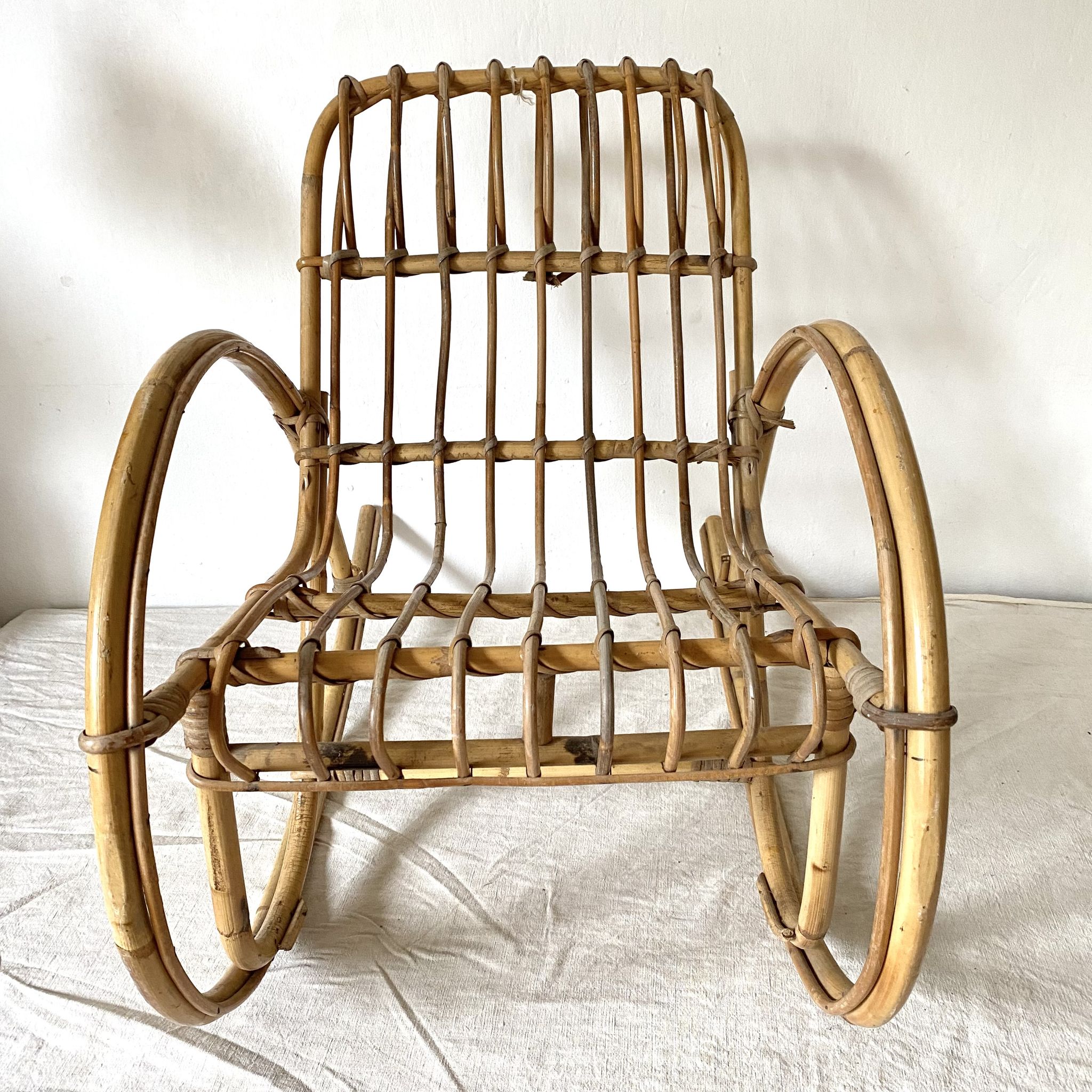 Fauteuil Rocking chair en rotin pour enfant