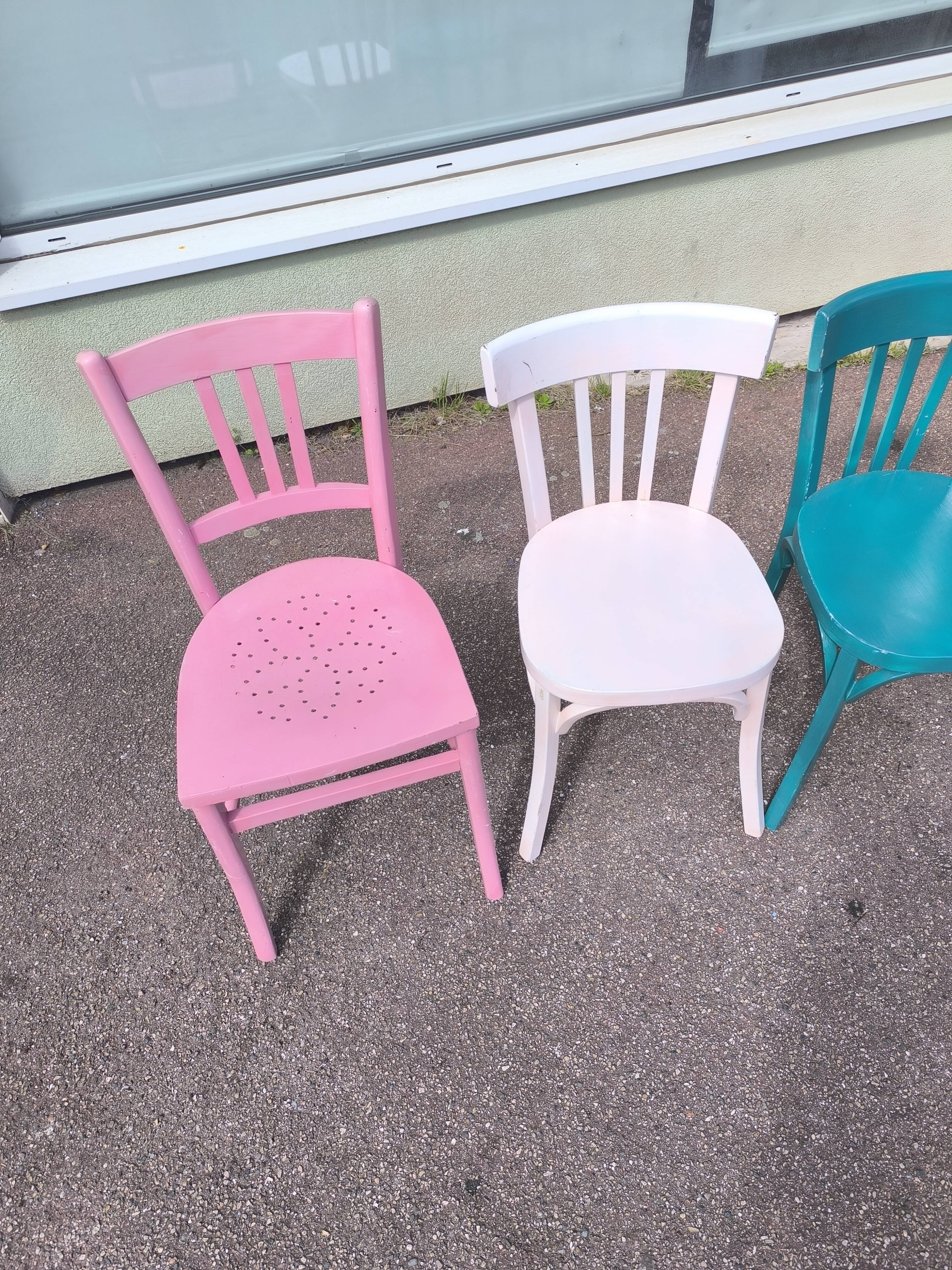 Set of 6 mismatched vintage bistro wooden chairs.