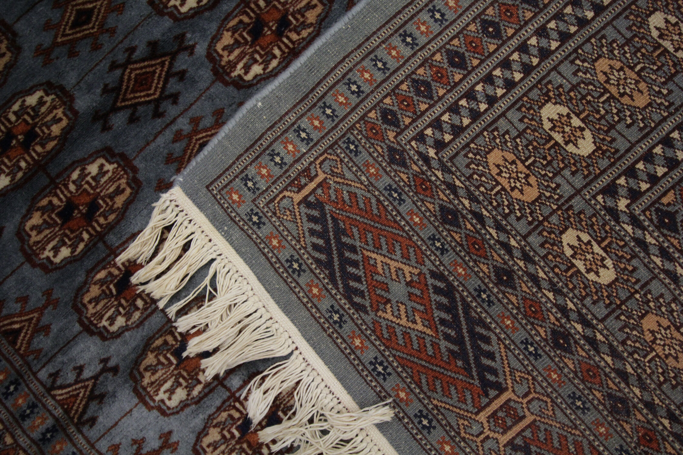 Traditional Hand Made Blue Wool Area Rug- 124x180cm