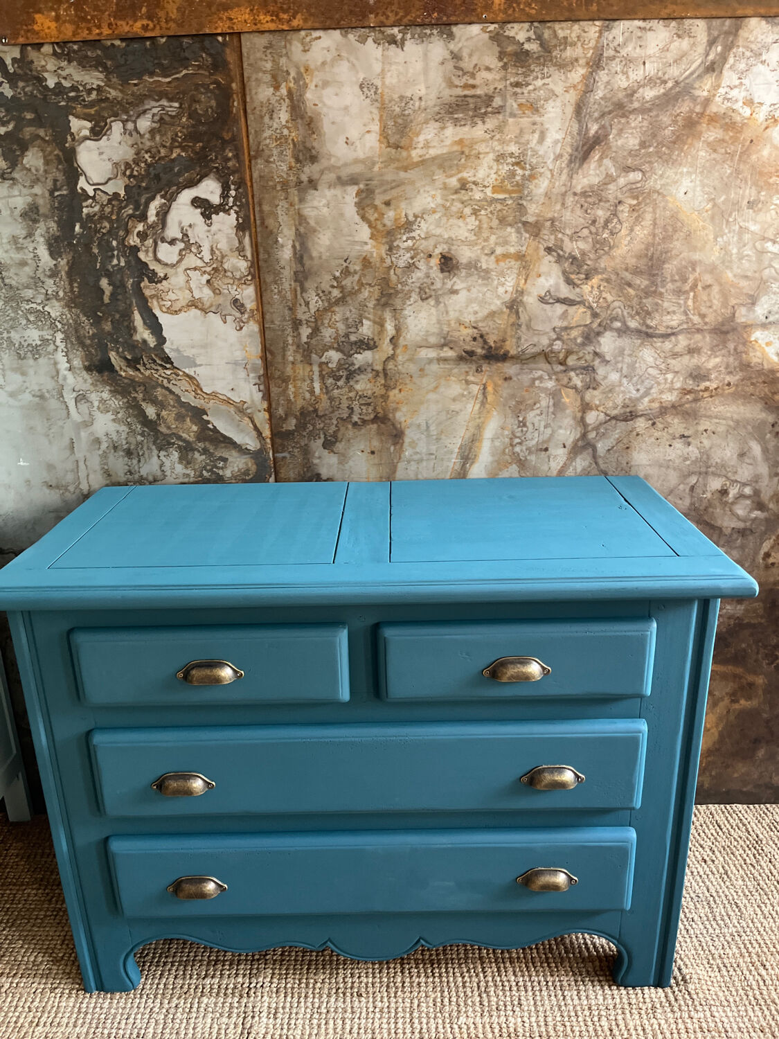 Oak chest of drawers pegged summer night