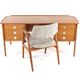 Bureau Dyrlund en teck de design danois moderne du milieu du siècle