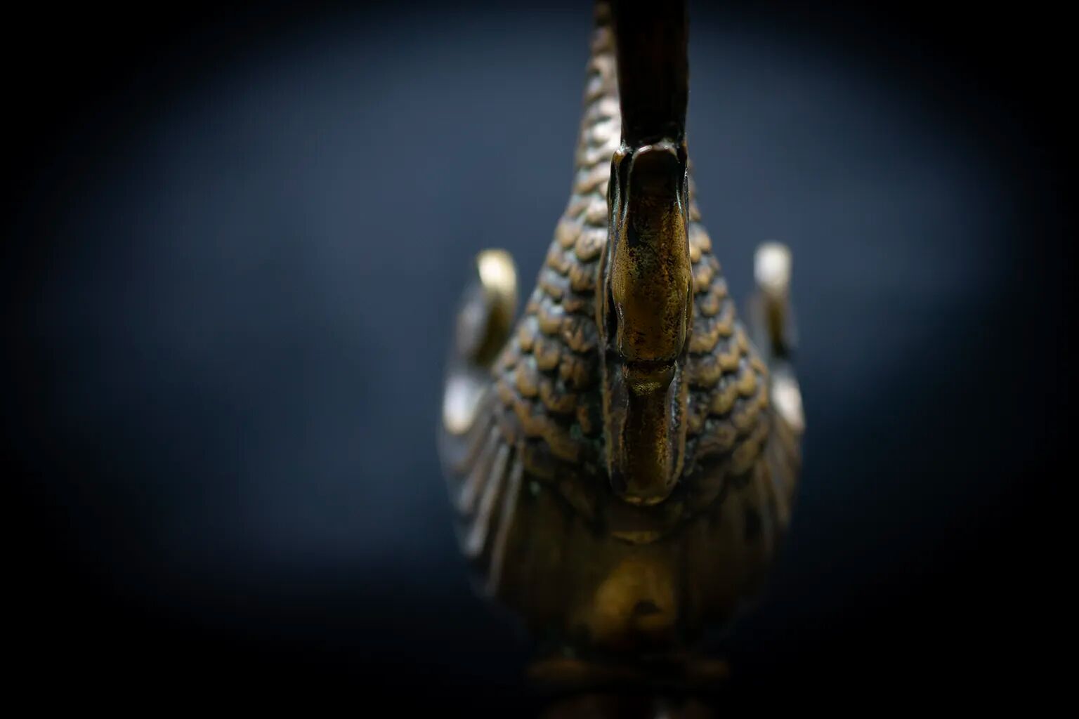 Bronze patinated pocket emptier with swan decoration by Max Le Verrier.