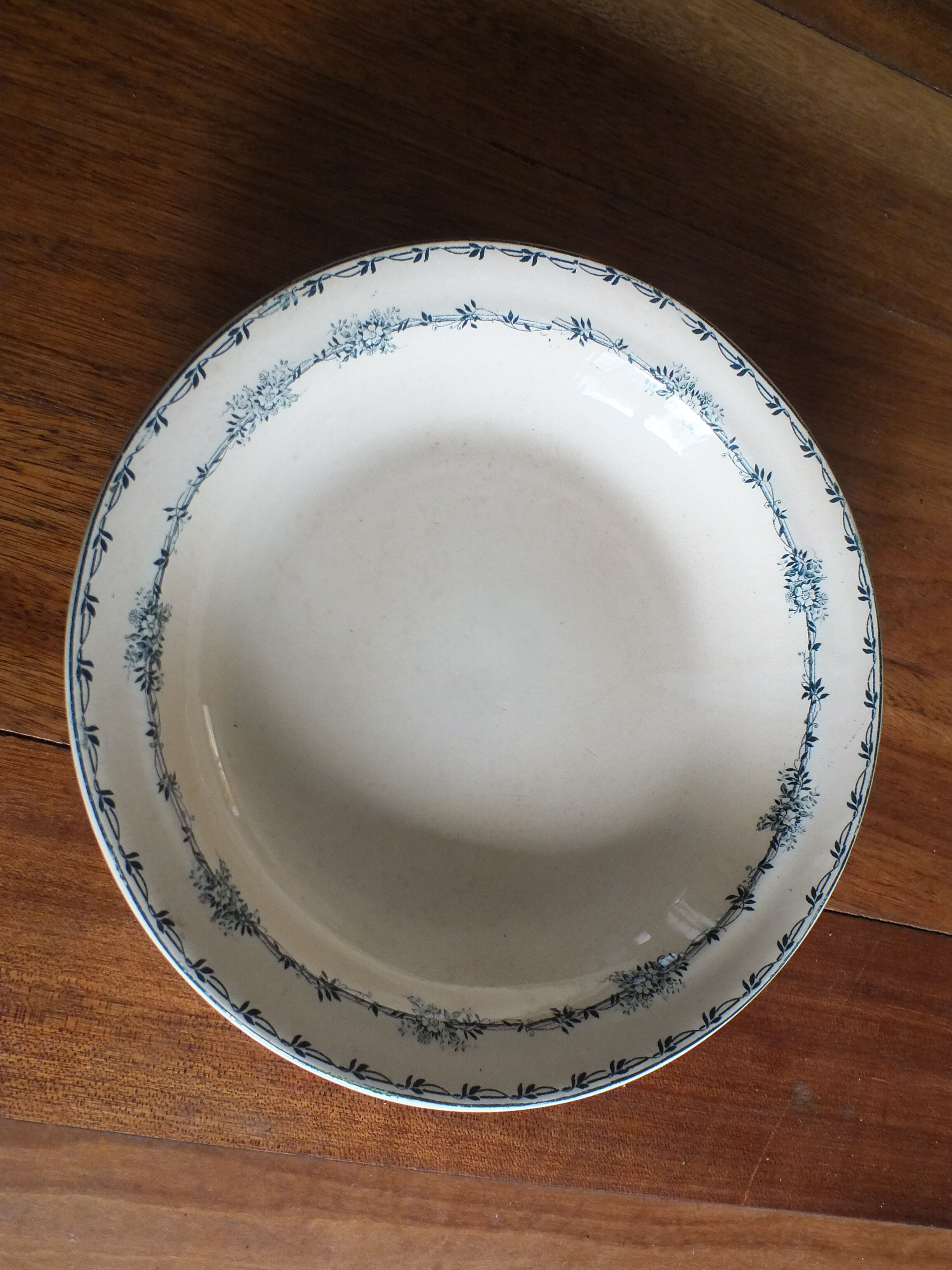 3-course round set in iron Salins Sartene earth