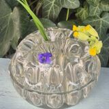 Transparent flower pick