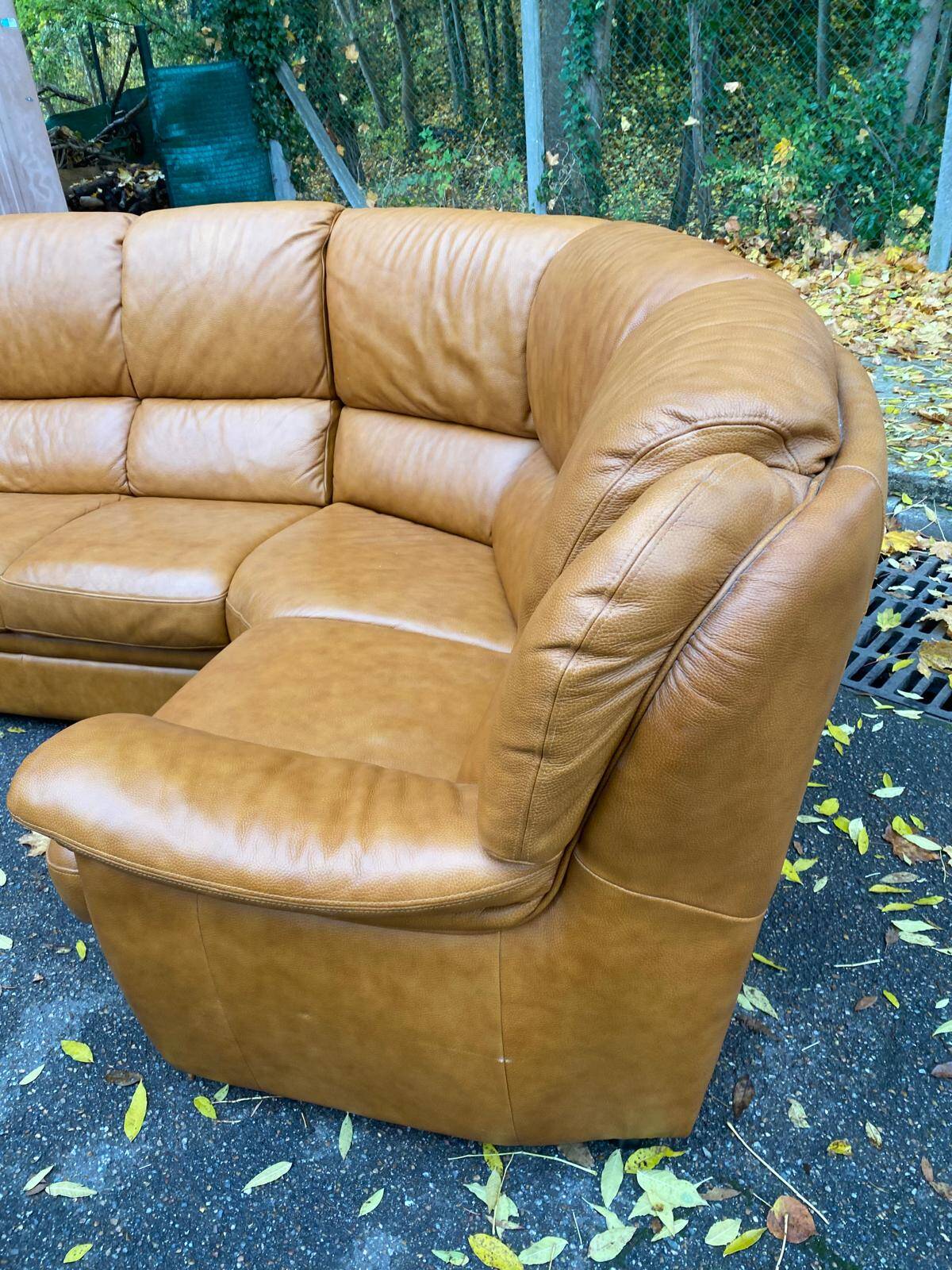 Large 6-seater corner sofa in cognac brown genuine leather