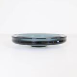 Set of two art glass vessels by Vicke Lindstrand for Kosta, Sweden, mid-century.