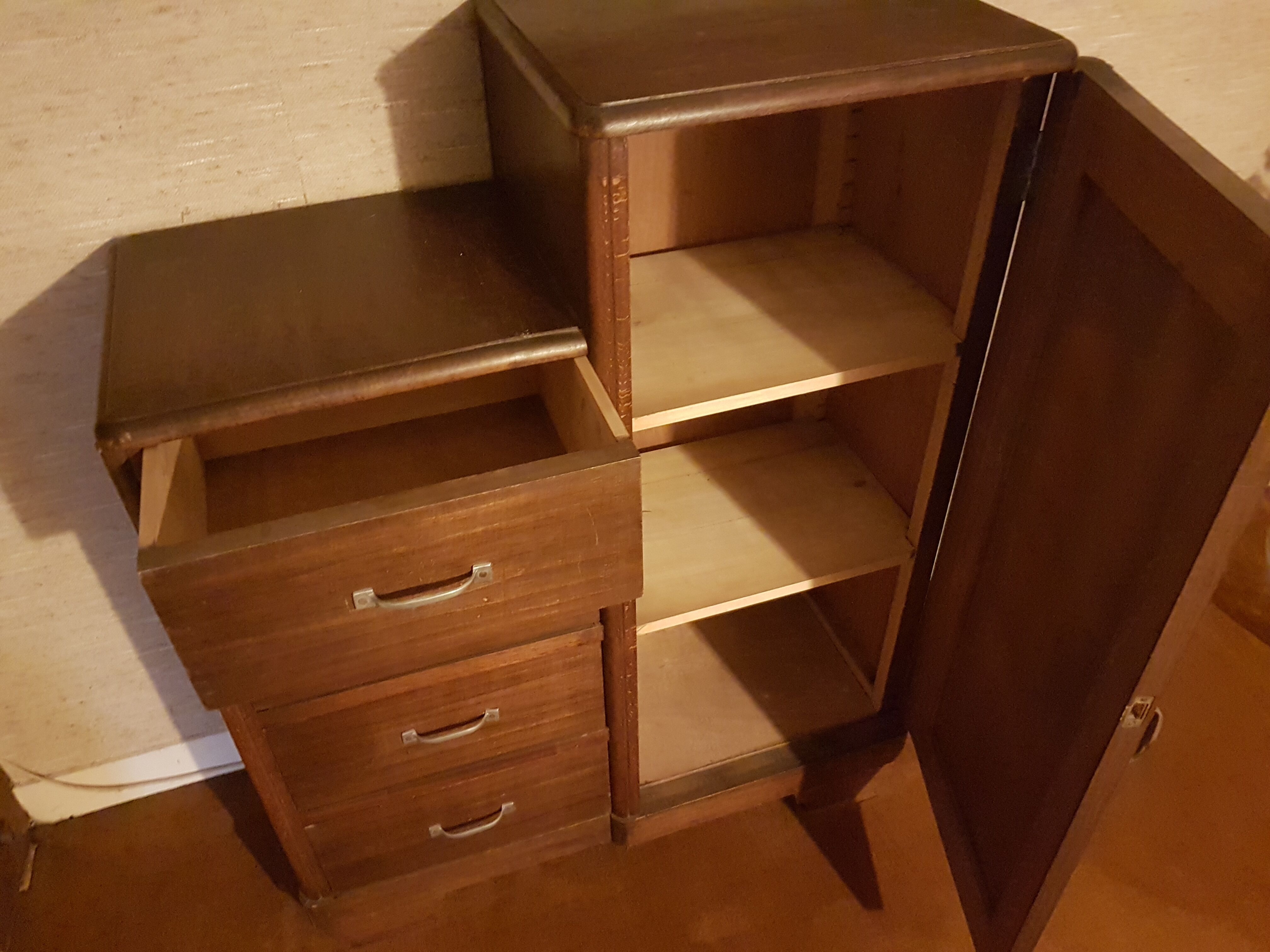 Storage cabinet year 1920