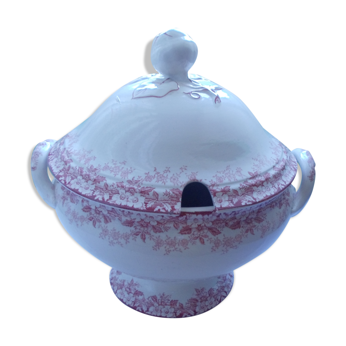 Tureen