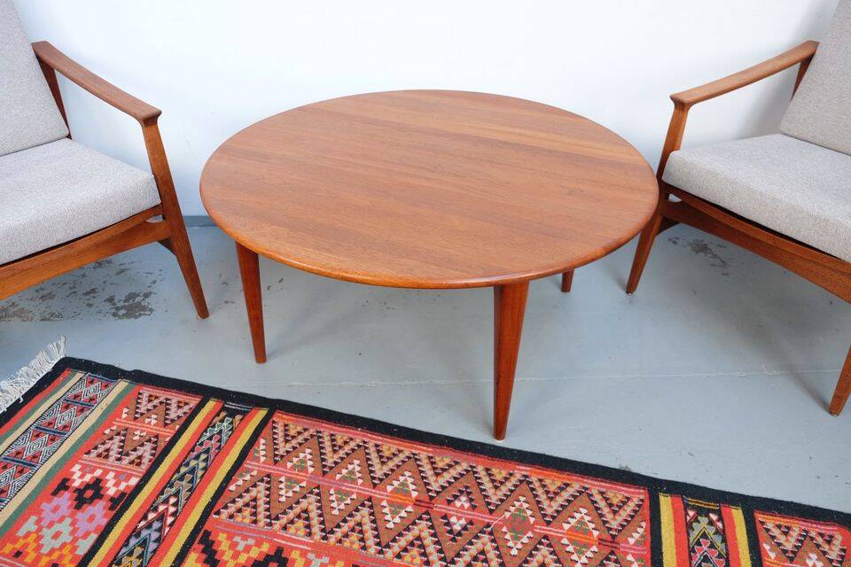 Table basse vintage Wikkelso en teck, années 60-70.