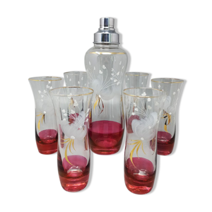 Ensemble avec six verres