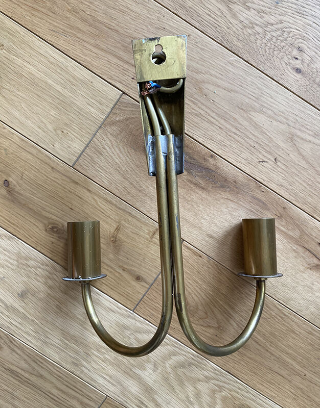 Lot of brass wall lights