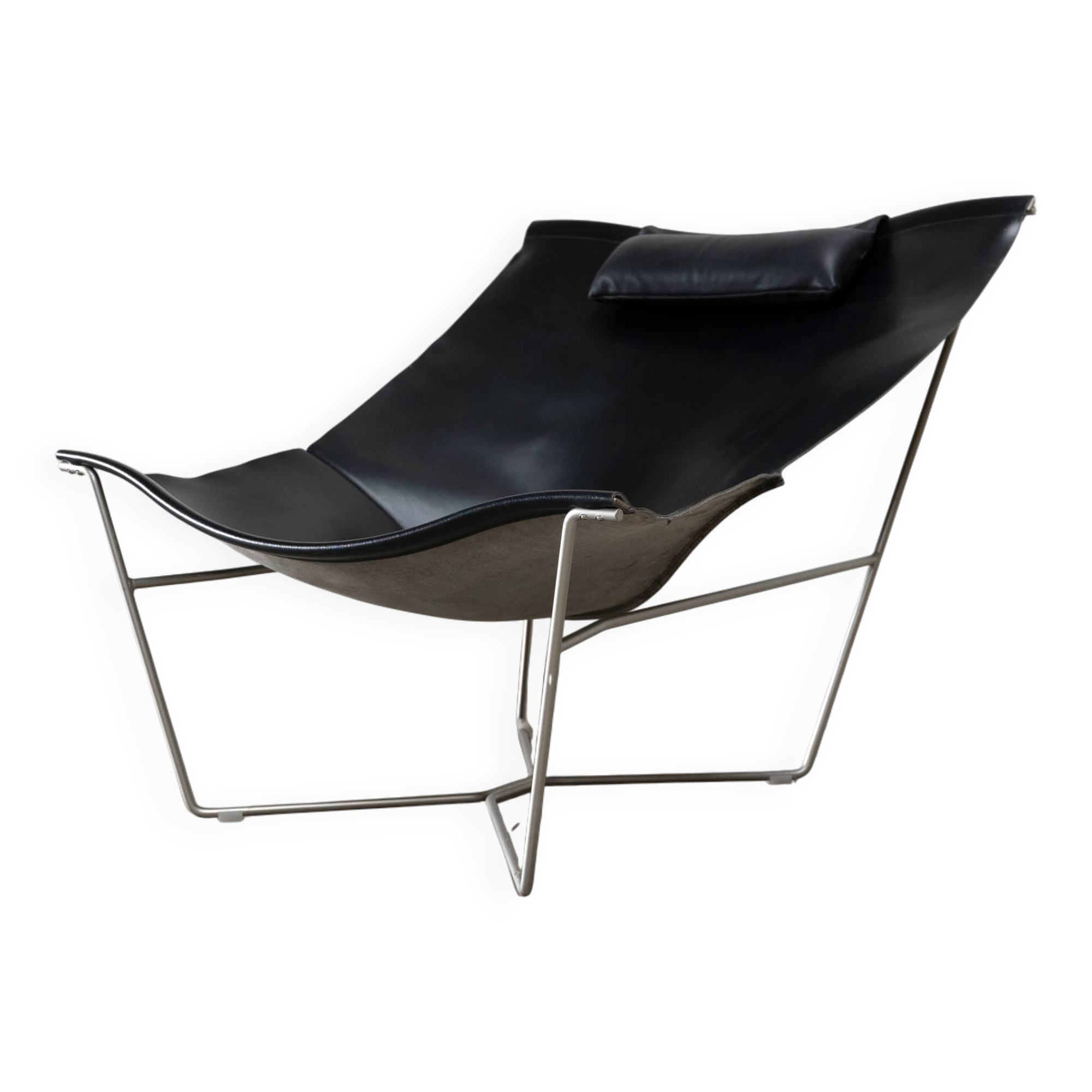 Semana lounge chair by David Weeks