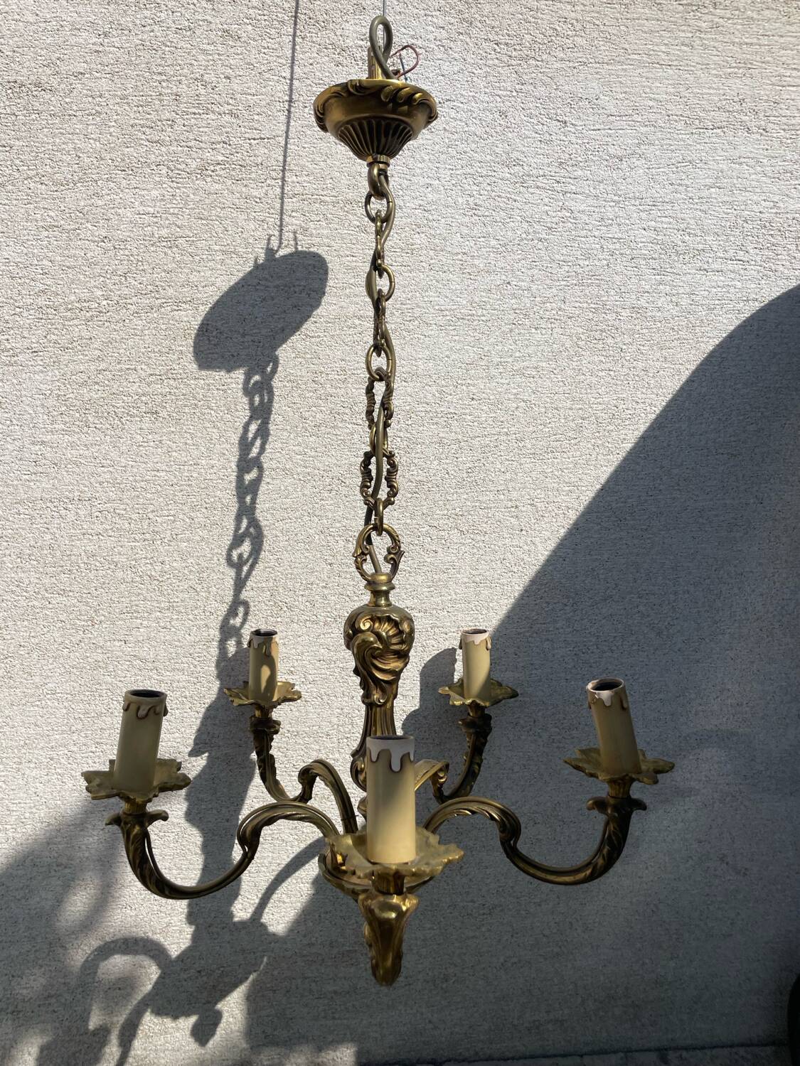 2 Louis XV brass chandeliers with 5 and 6 bulbs