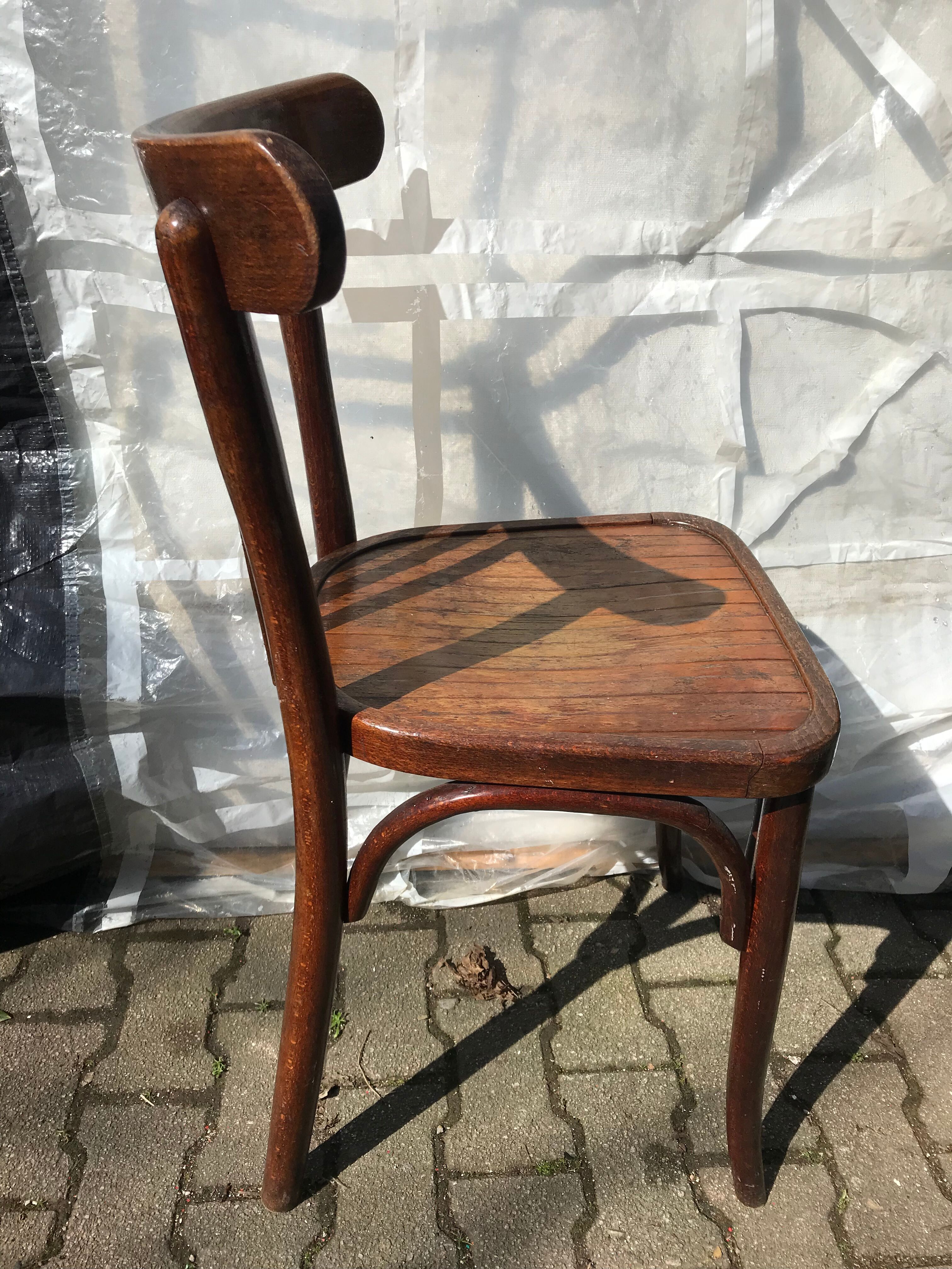 Ancienne chaise bistrot style baumann en bois années 60
