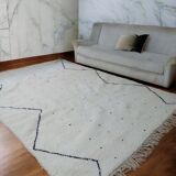 Beni Ourain Berber rug made of Atlas wool, size 1.5/2.5 m.