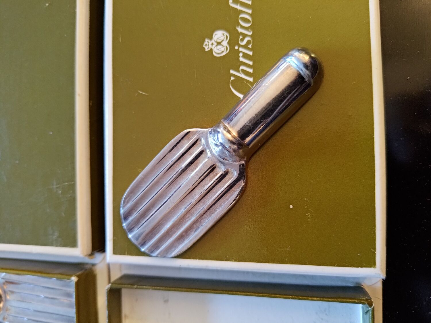 12 Christofle knife holders