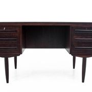 Bureau en teck, design danois, années 1960.