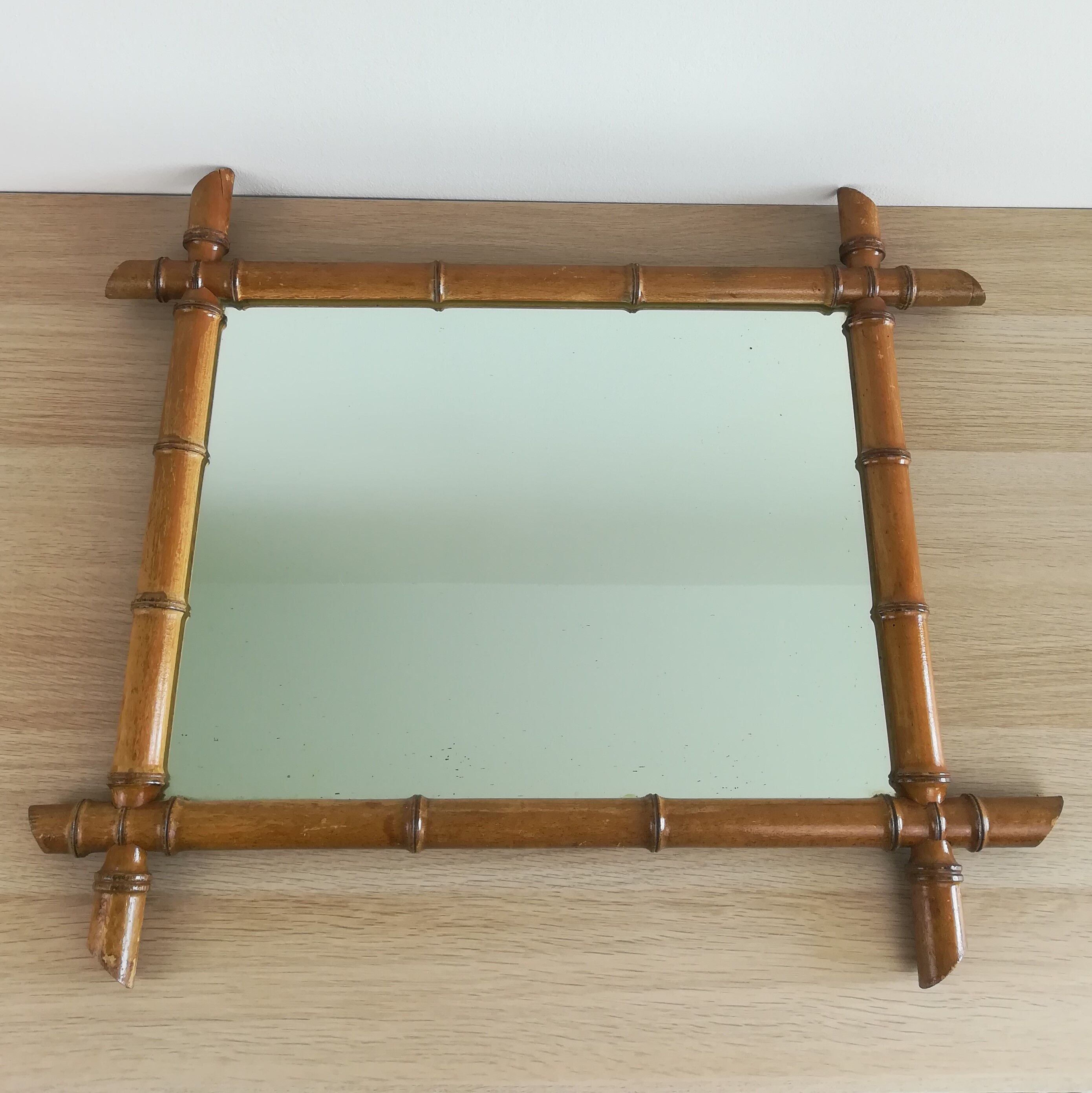 Bamboo-style wooden mirror 65x55cm