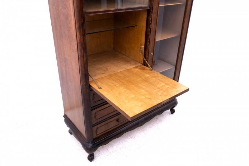 A chest of drawers/bar from around 1910, Western Europe.