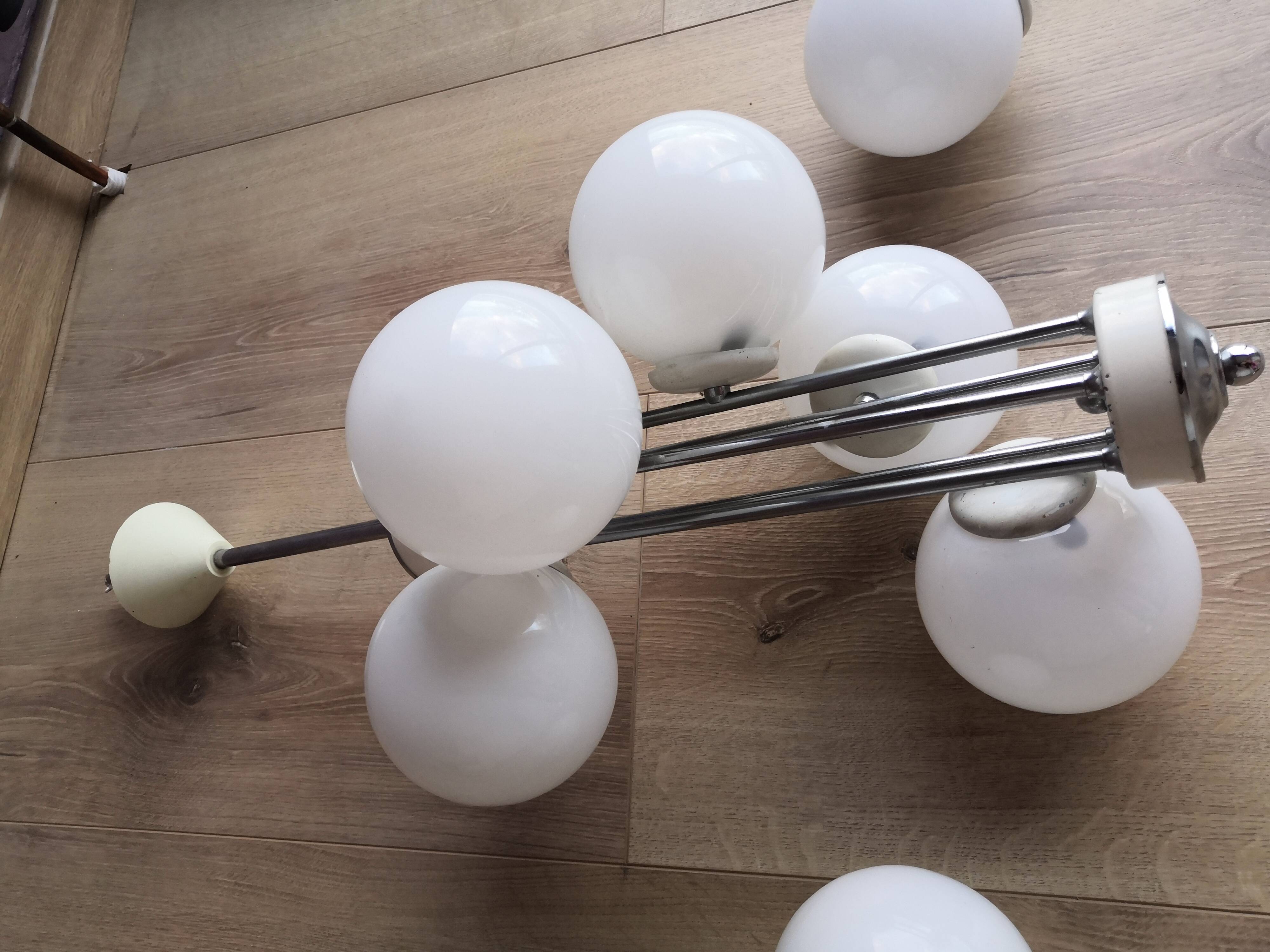 Vintage chandelier 5 opaline glass balls + 2 Space Age Mid-Century wall lights