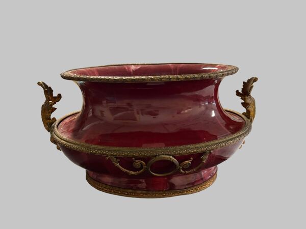Grande jardinière ovale en céramique rouge « sang-de-bœuf »