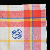Old tablecloth and 11 towels crossed red blue