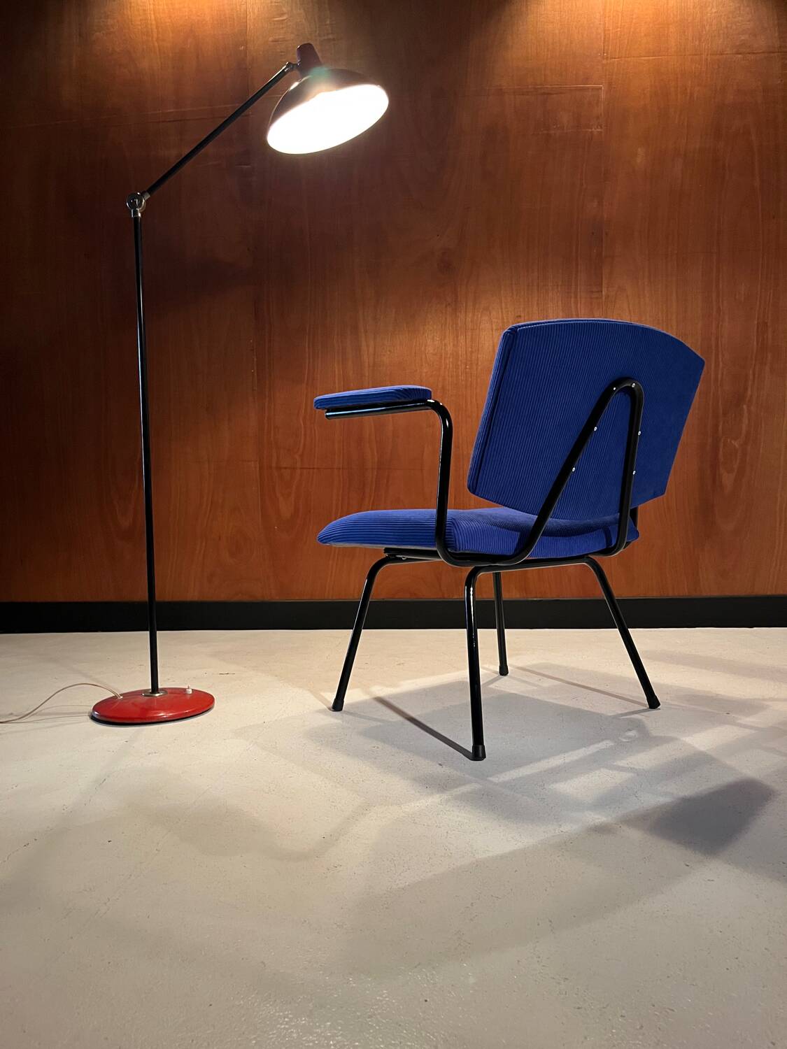 Vintage armchair 1950