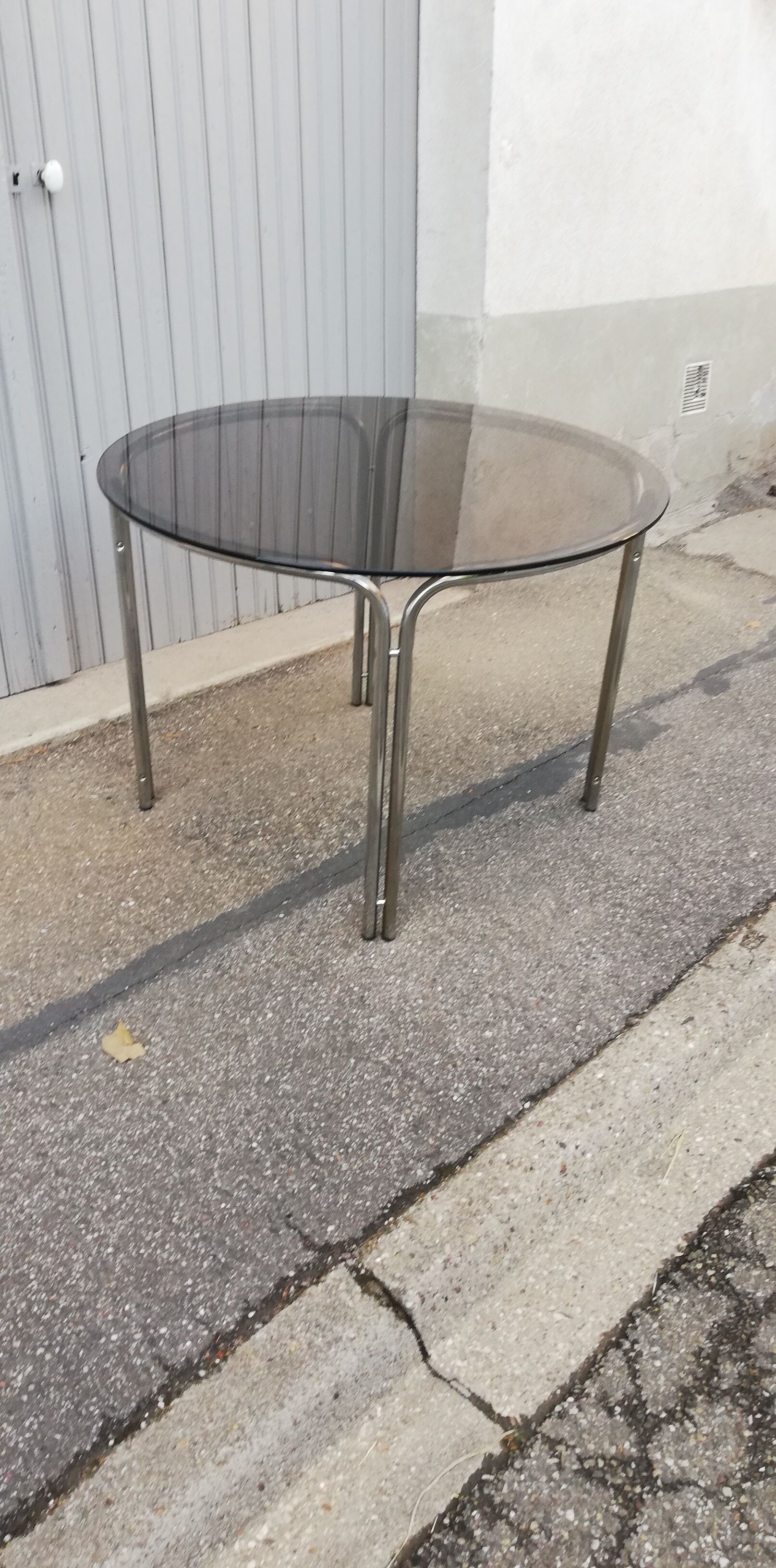 Round table vintage chrome and smoked glass