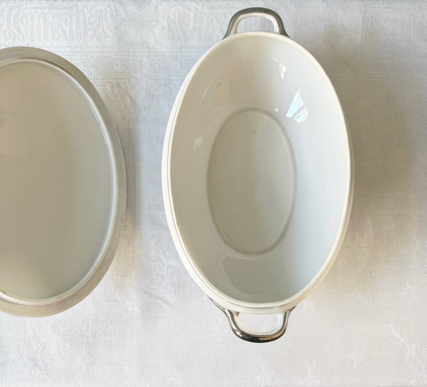 5 pieces of a 19th century Jules Vieillard porcelain service