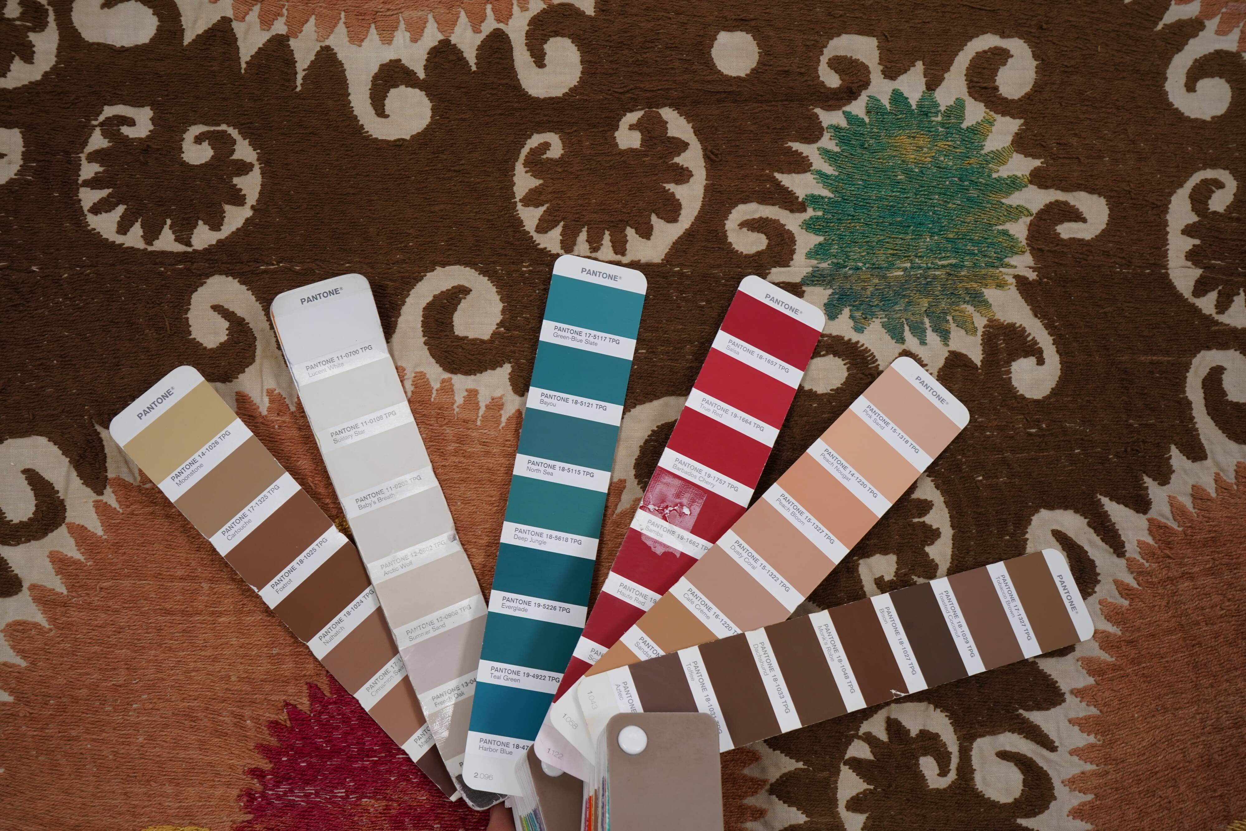 Hand-knotted rug, vintage Turkish rug 228x355 cm