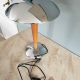 Desk lamp
