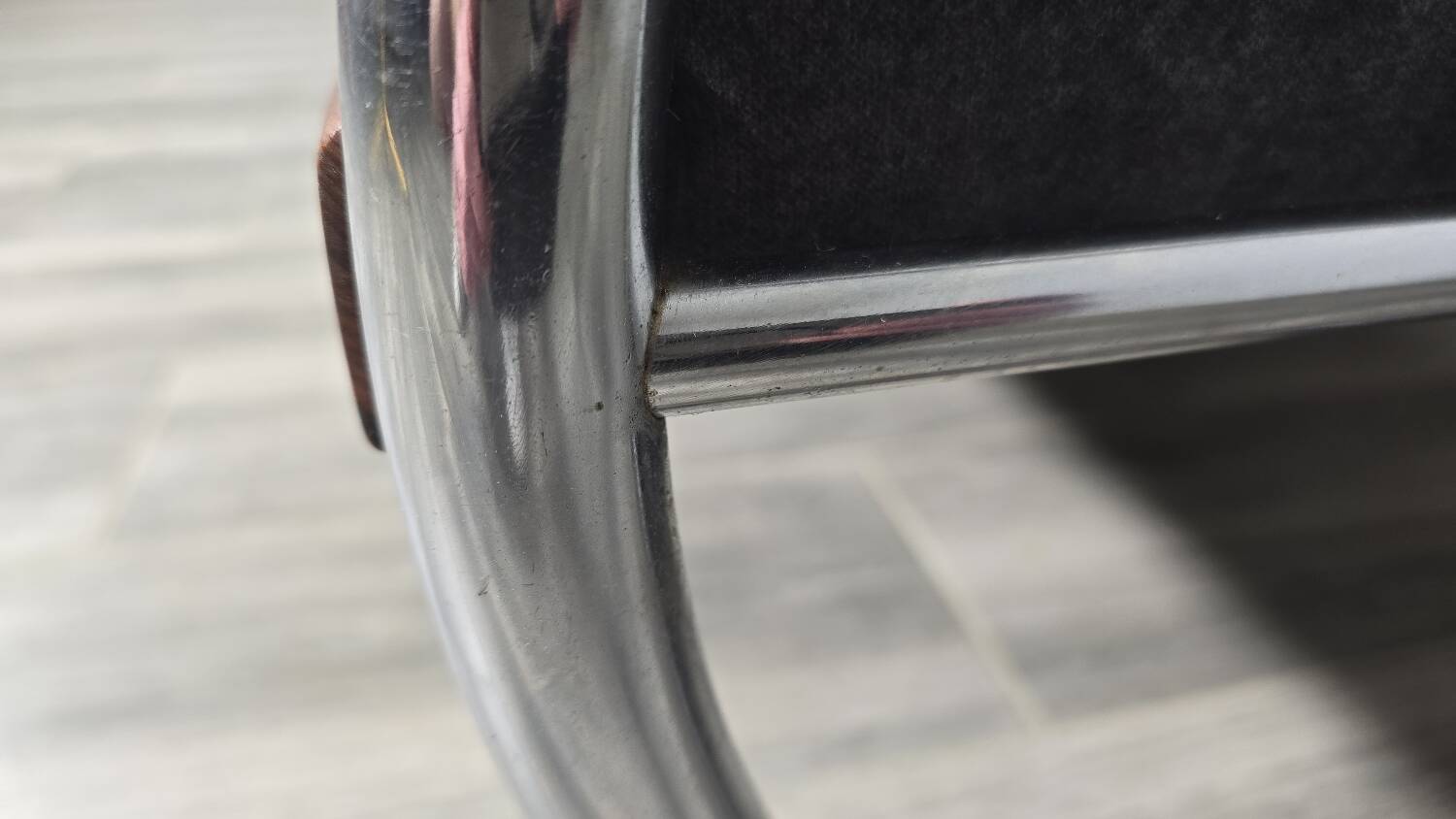 Bauhaus Chrome Sofa by Robert Slezak for Slezak Factories, 1930s