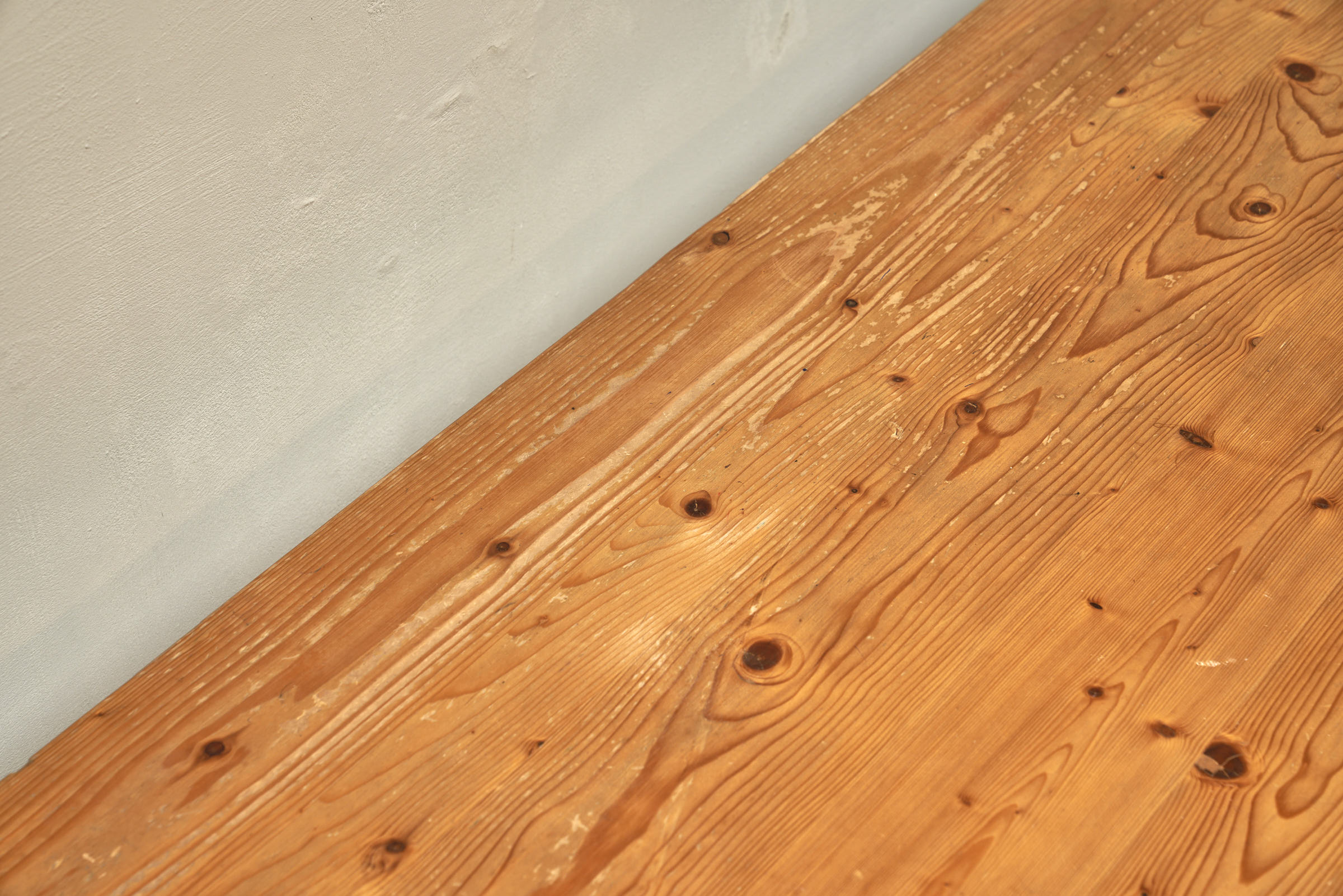 Desk in solid pine by Ate van Apeldoorn for Houtwerk Hattem, The Netherlands