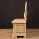 Venetian chest in lacquered and painted wood