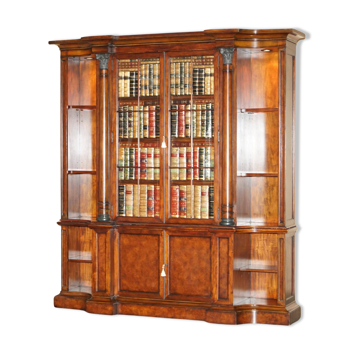 Bibliothèque Theodore Alexander en faux livres en laurier burl