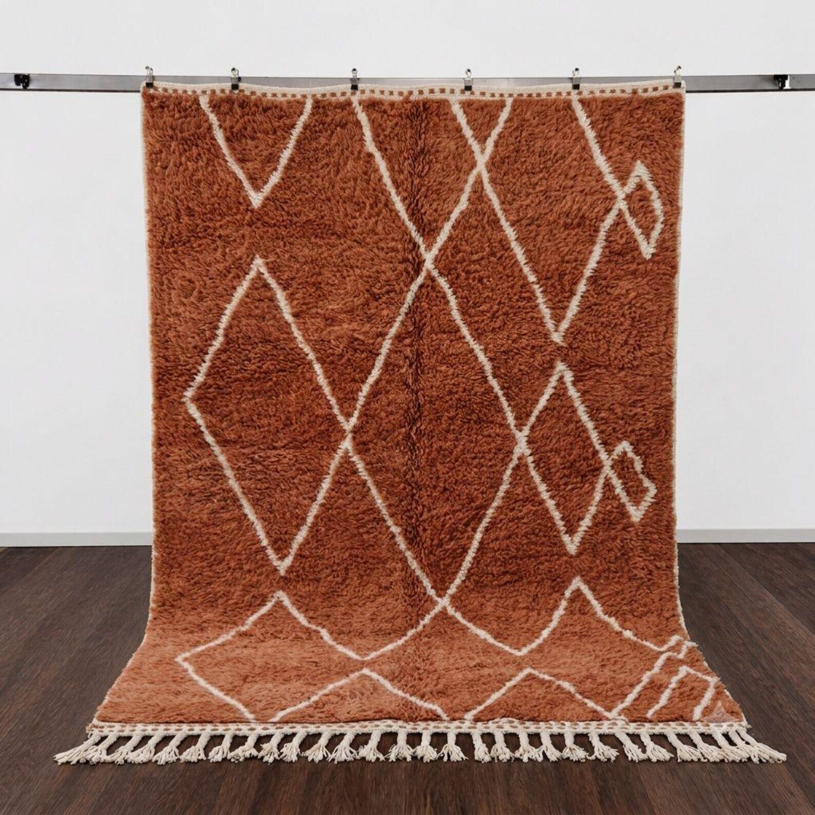 Artisanal Moroccan Berber rug 270/200cm