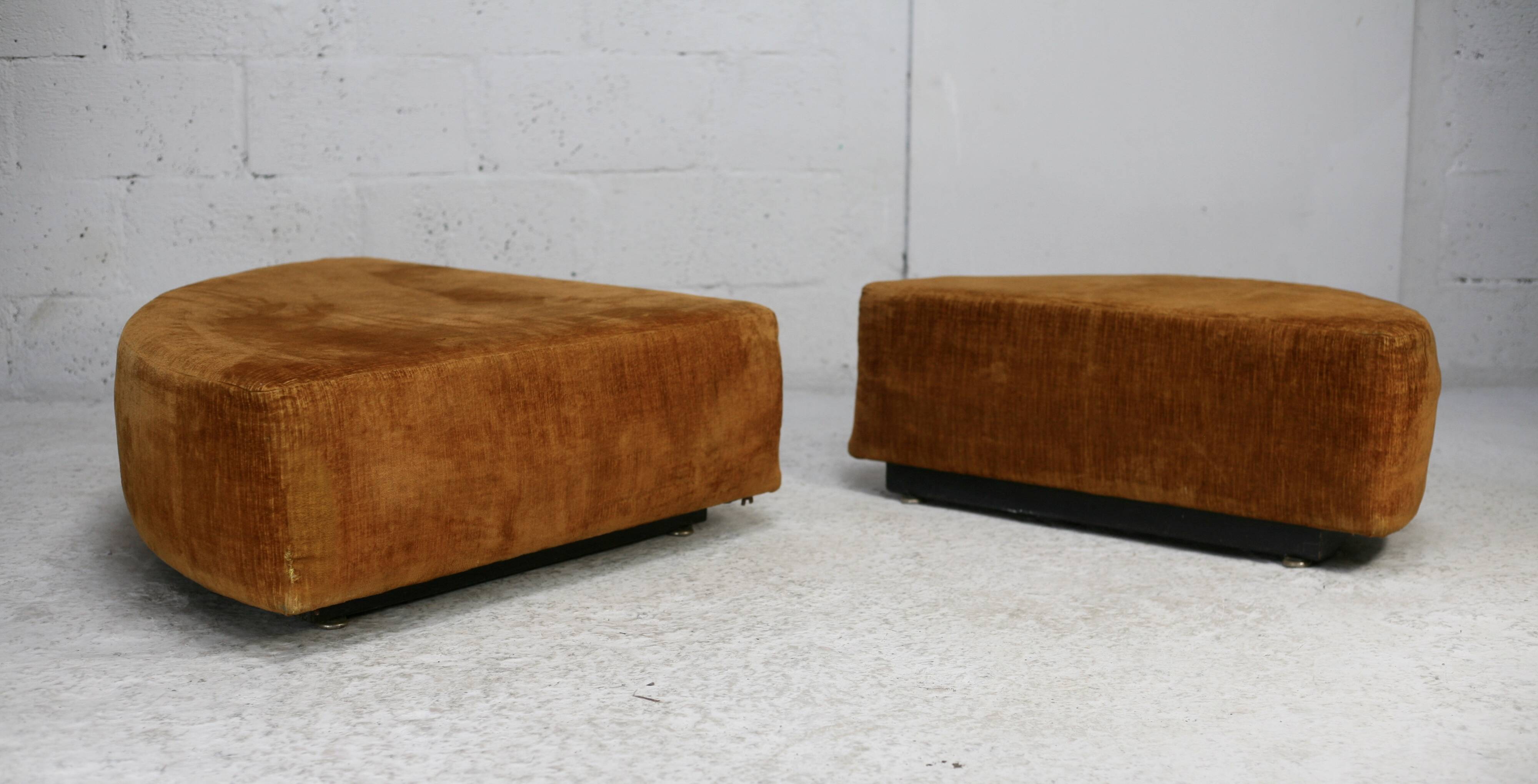Pair of “tawny” velvet seats. Foam, wood, velvet. Circa 1970