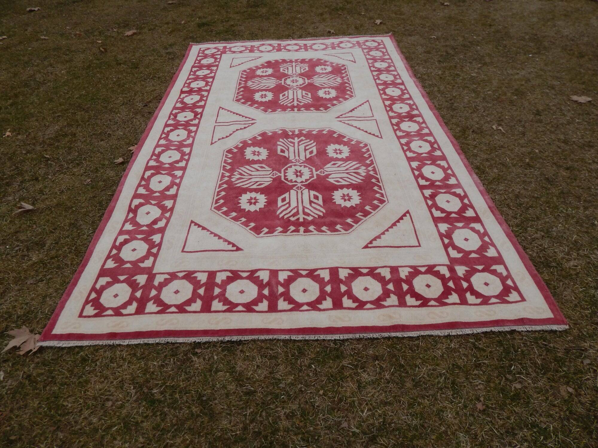 Vintage Turkish carpet handmade 189x316 cm