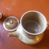Stoneware service