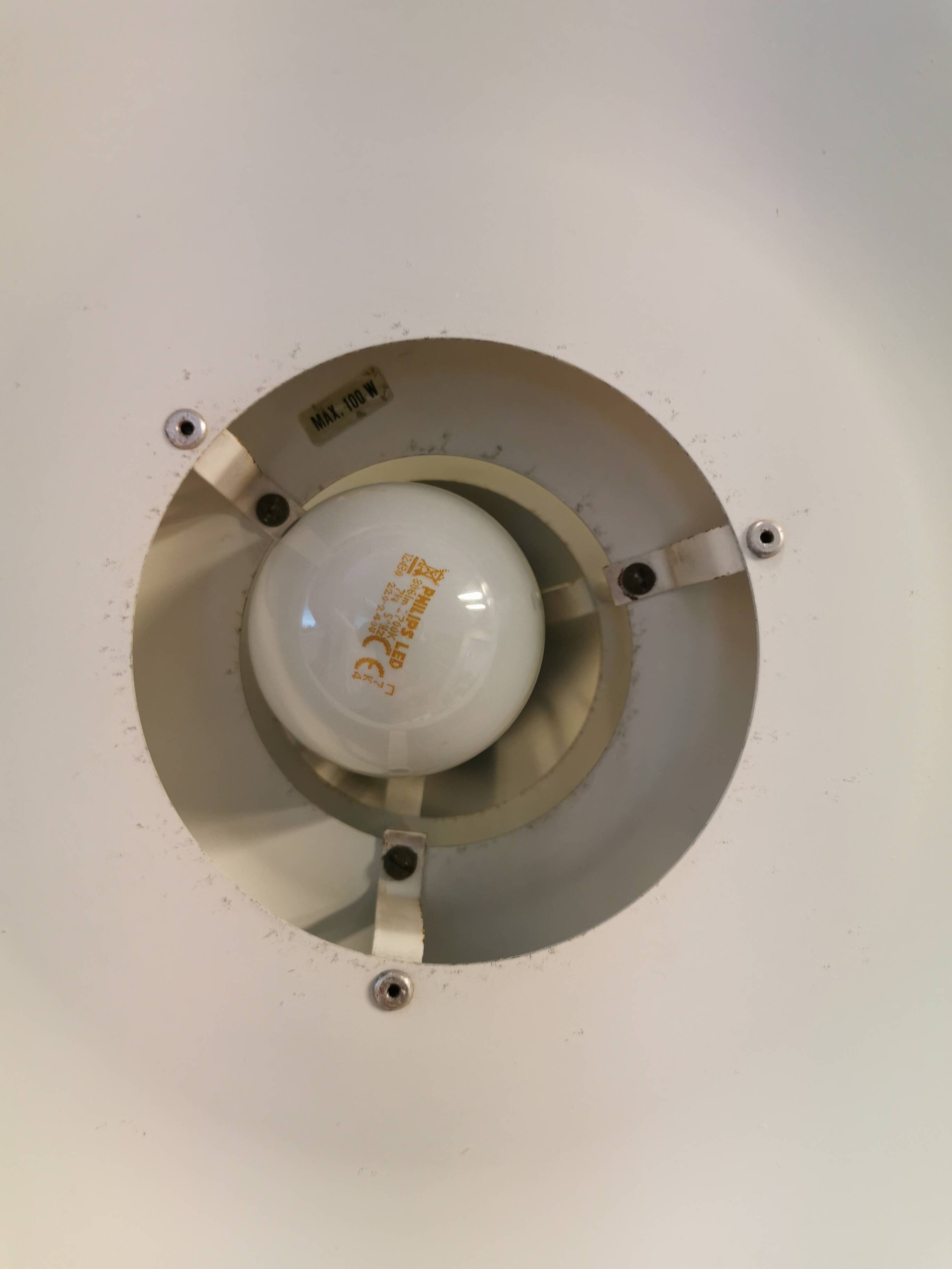 Hanging lamp designed by Ricardoni for Solar ( Nordic Solar Company) in 1982, model Pagode