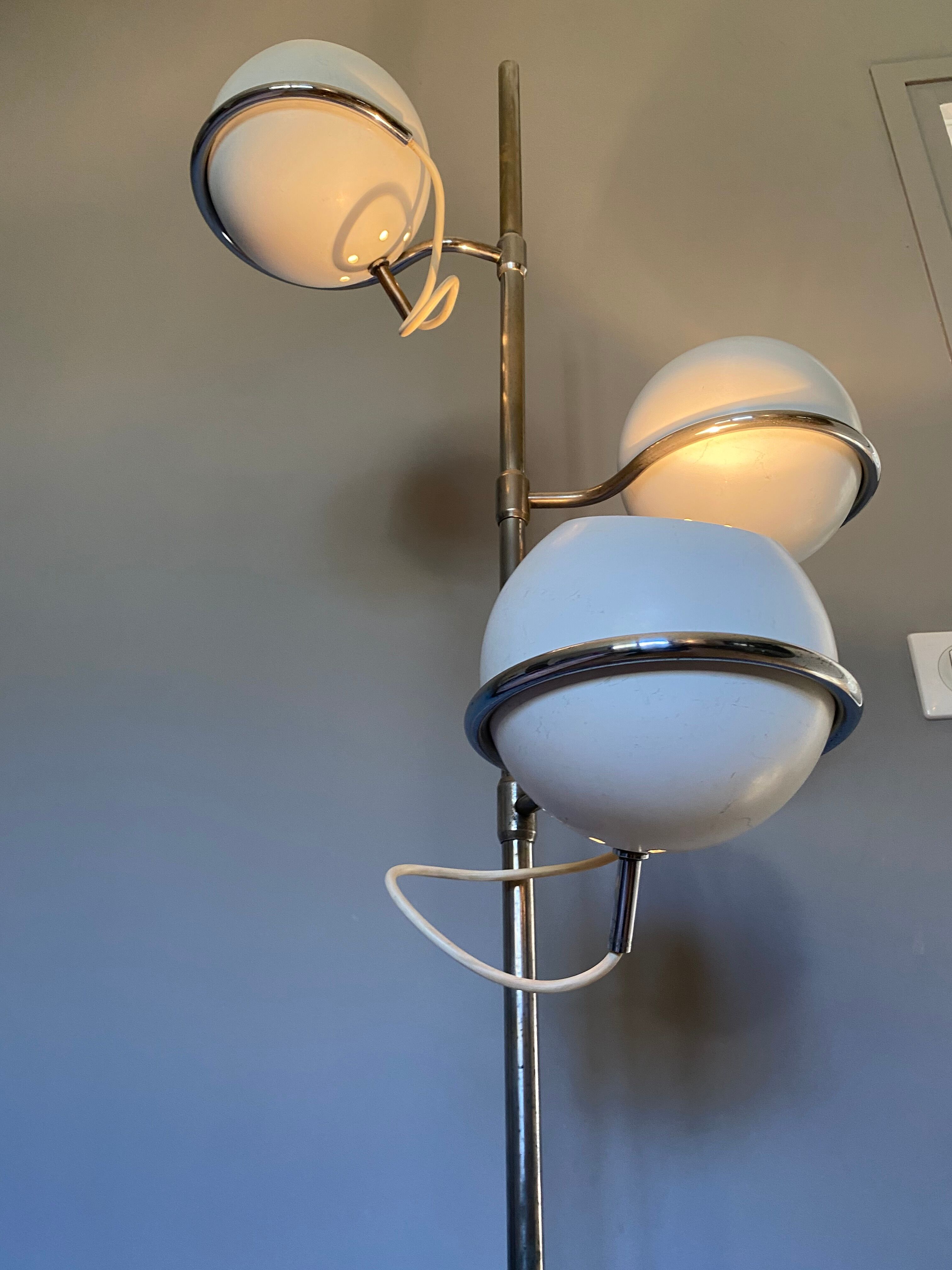 Eye ball lamp by Etienne Fermigier for Monix Paris. 1960