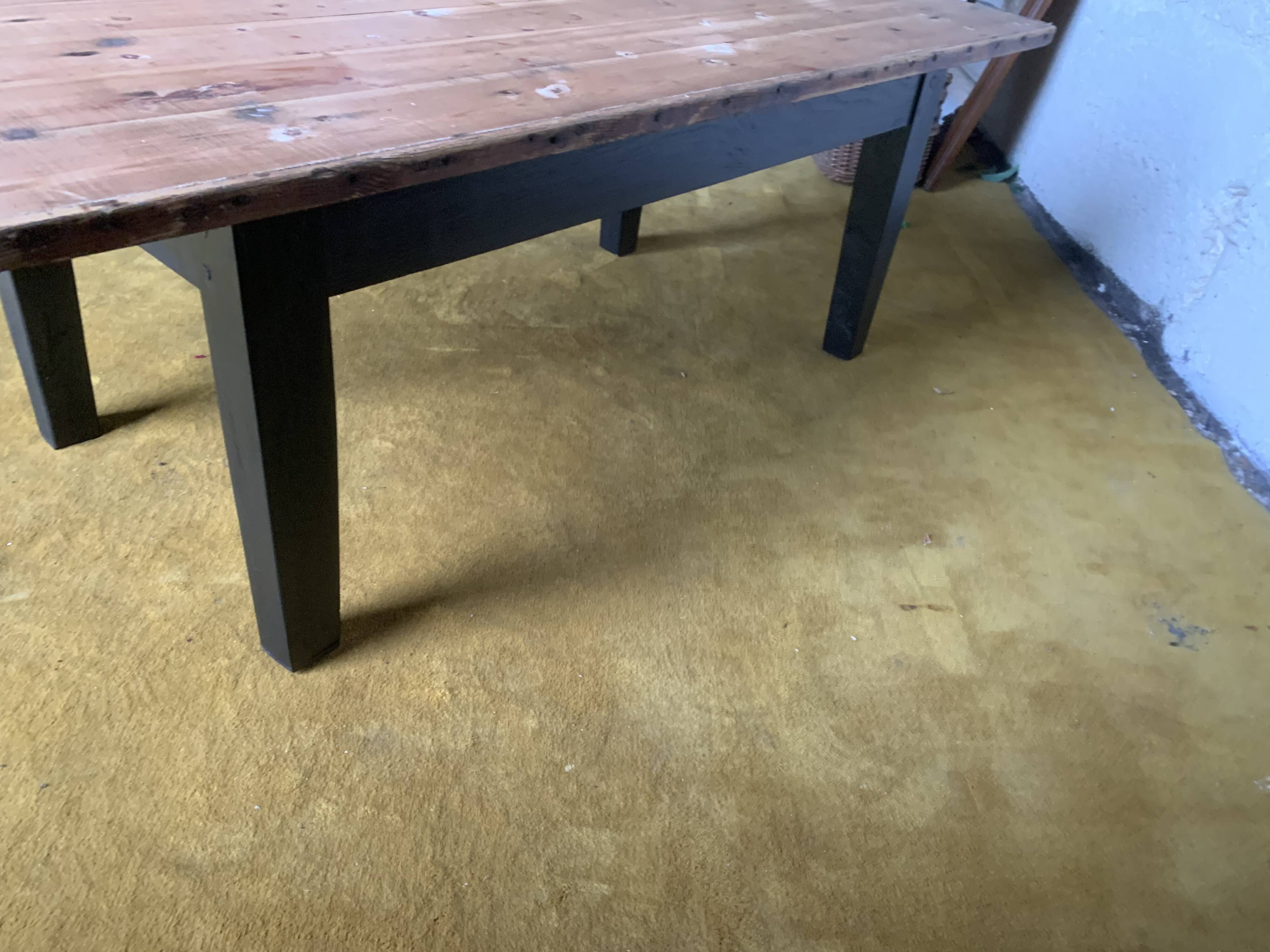 Country coffee table