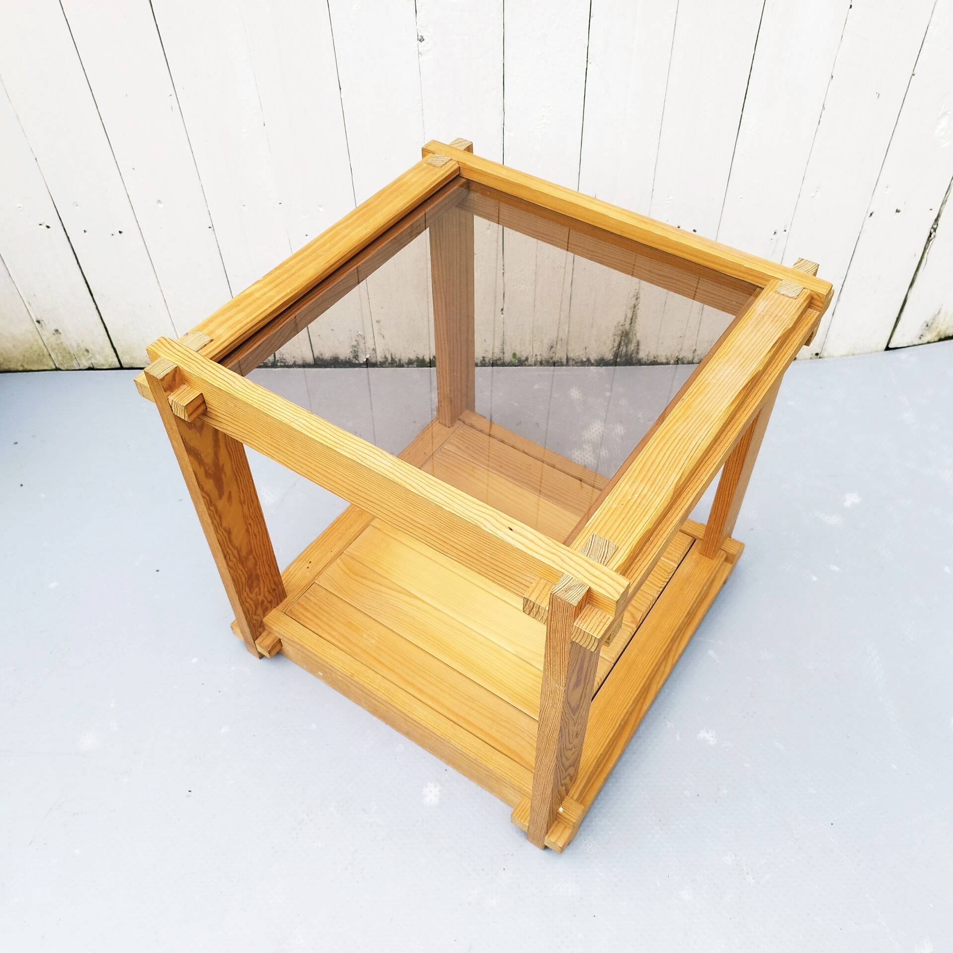 End table pine and smoked glass 70-80's