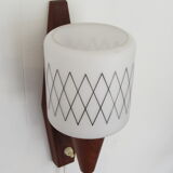Scandinavian wall lamp in teak and opaline