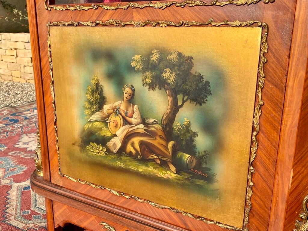 Showcase Marquetry and Bronze Style Louis XVI