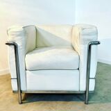 Armchair LC2 design Le Corbusier for Cassina