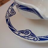 Porcelain sauce boat Moulin des Loups Orchies