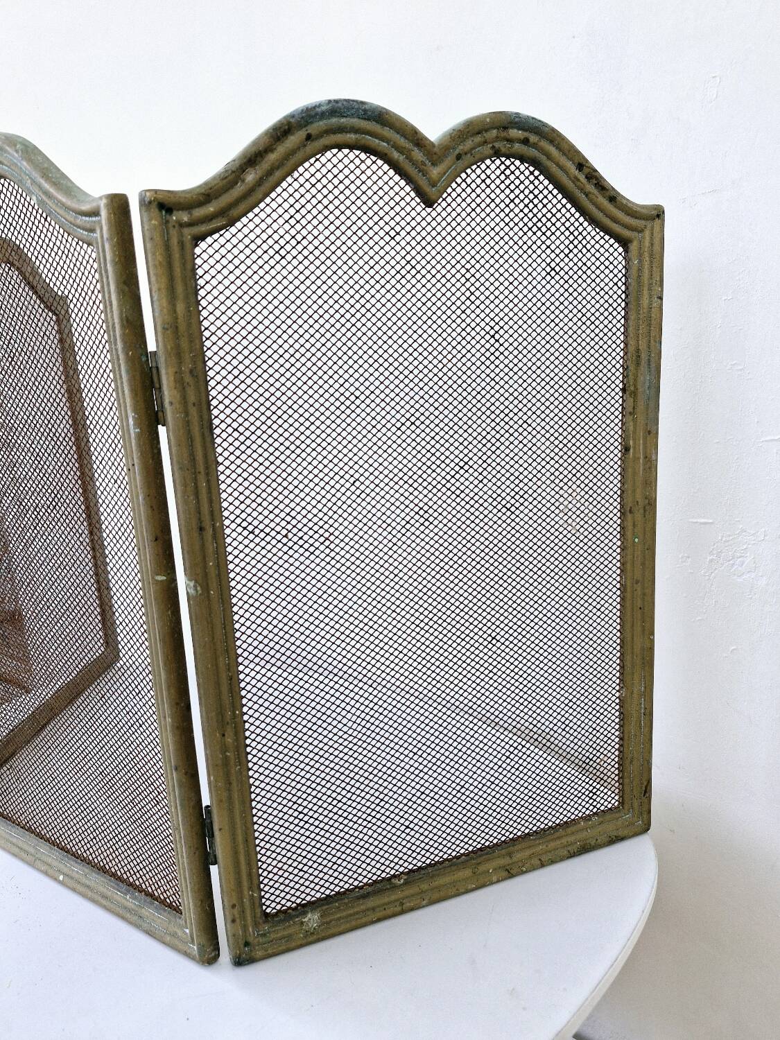 Old brass fire screen 75x38cm fireplace protection screen