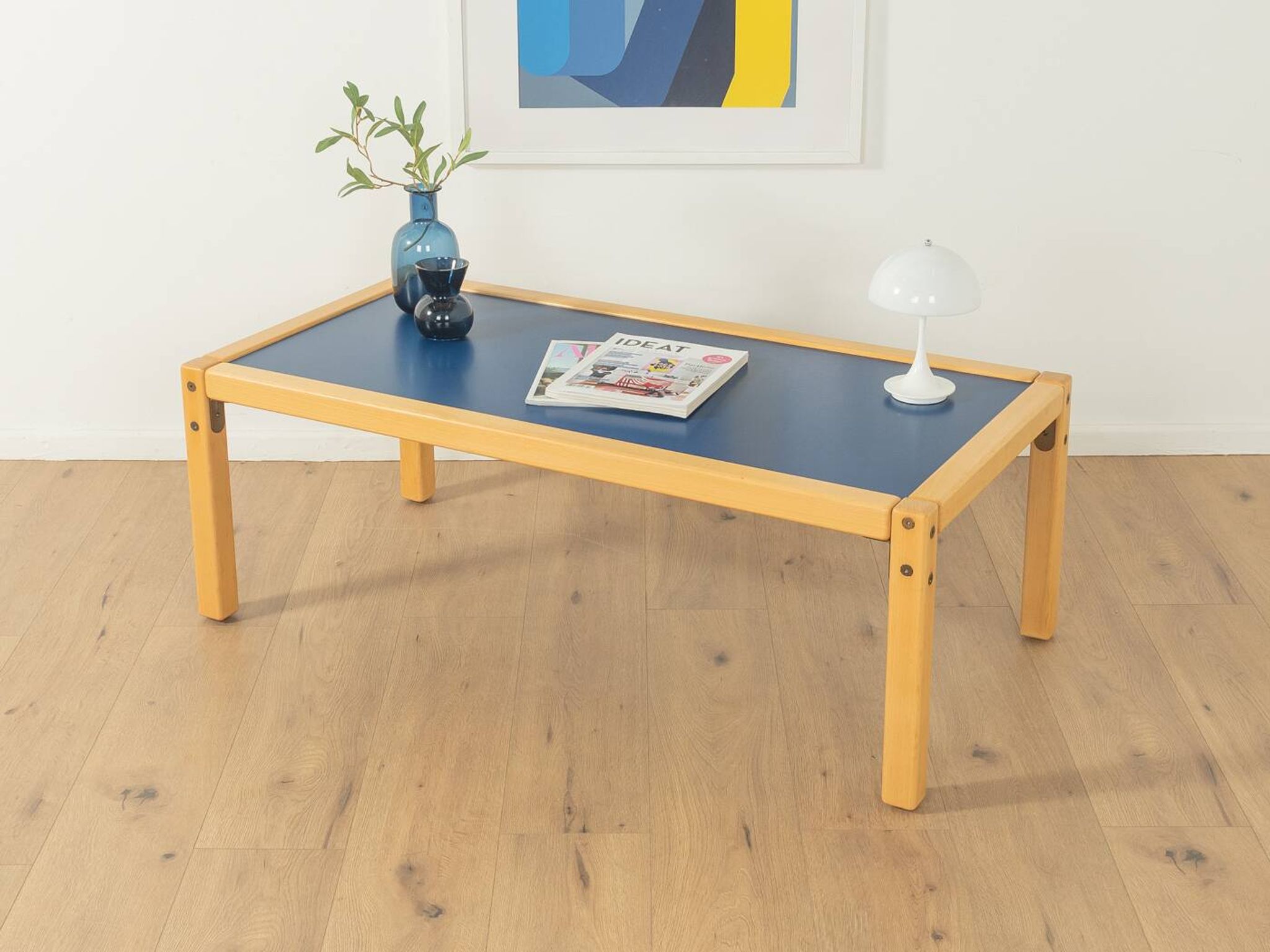Flötotto Coffee Table, Profilsystem